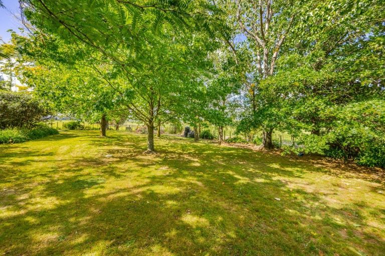 Photo of property in 37 Ellison Street, Otane, 4202