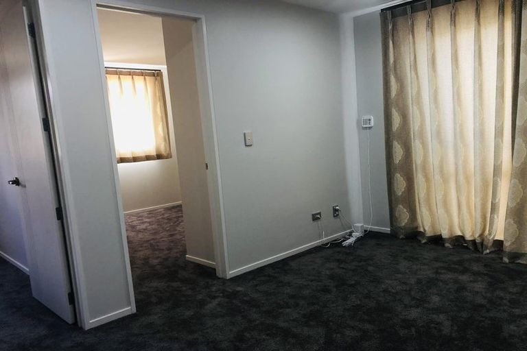 Photo of property in 208 Wainui Road, Silverdale, 0932