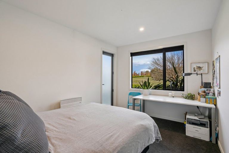 Photo of property in 4 Pounamu Avenue, Albert Town, Wanaka, 9305