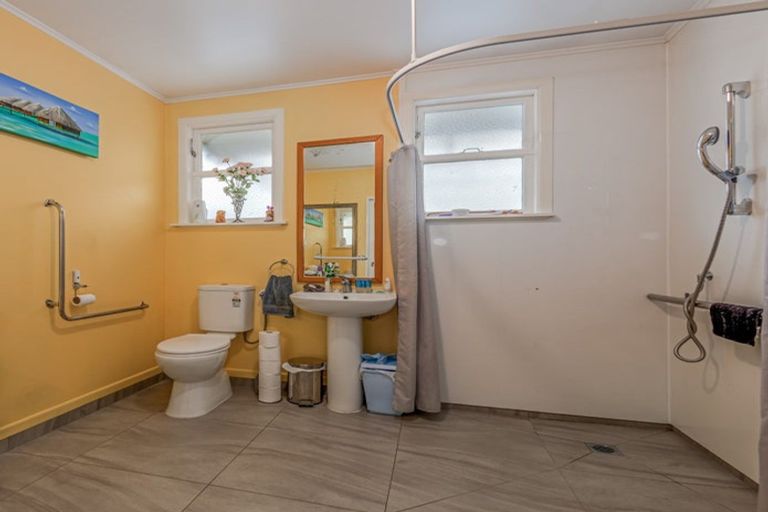 Photo of property in 49 Tararua Street, Pahiatua, 4910