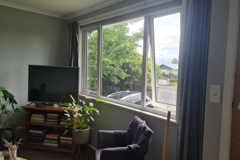 Photo of property in 21 Augustus Street, Carterton, 5713