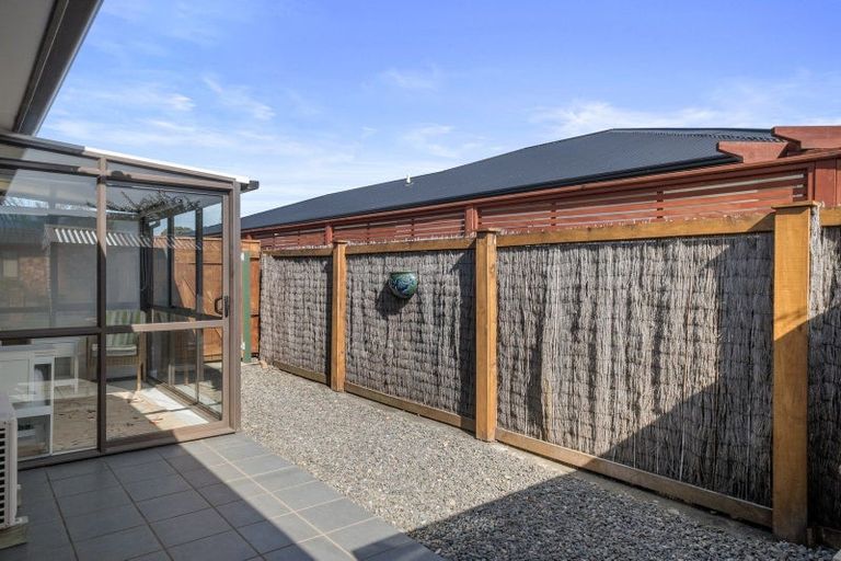 Photo of property in 12a Sussex Street, Levin, 5510