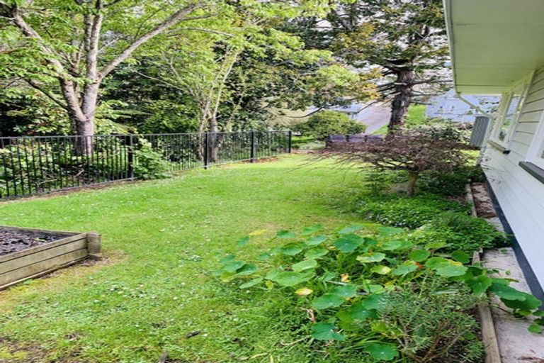 Photo of property in 15a Clark Place, Hillcrest, Hamilton, 3216