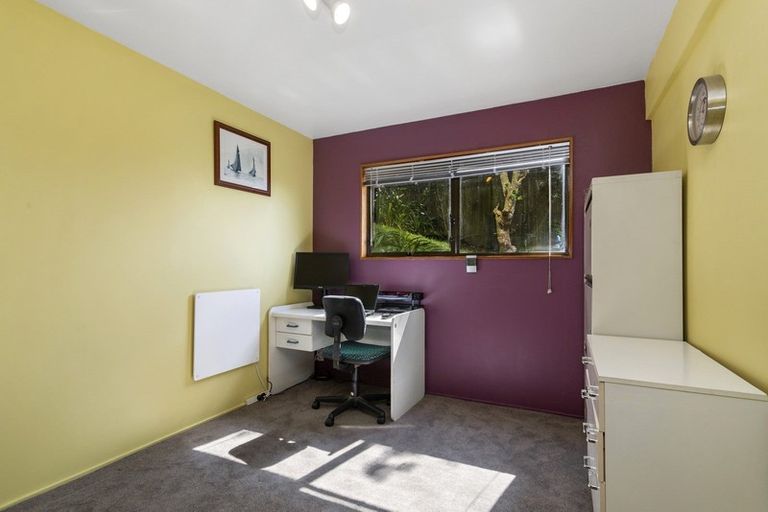 Photo of property in 21 Tuna Terrace, Titahi Bay, Porirua, 5022