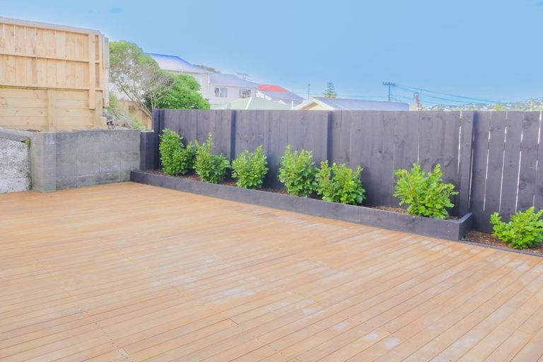 Photo of property in 49 Lonsdale Crescent, Rongotai, Wellington, 6022