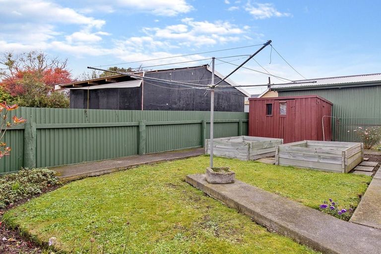 Photo of property in 19 Butchers Lane, Waimate, 7924