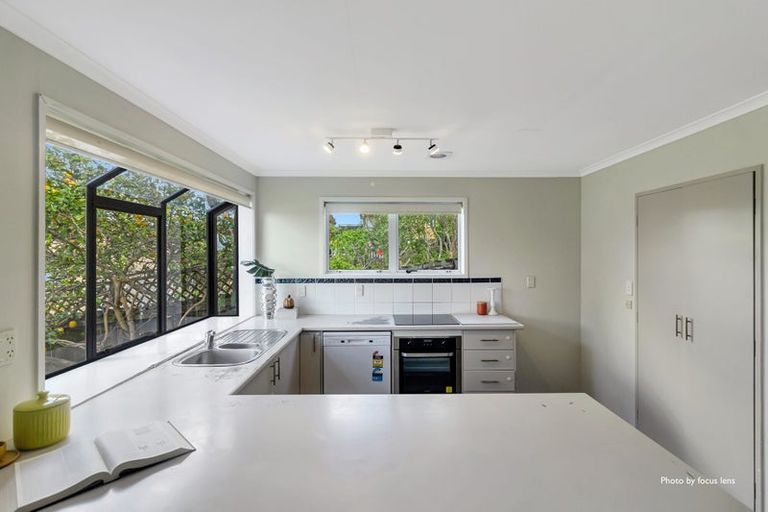 Photo of property in 2/248 Sturges Road, Henderson, Auckland, 0612