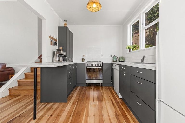 Photo of property in 21b Jeep Road, Raumati South, Paraparaumu, 5032