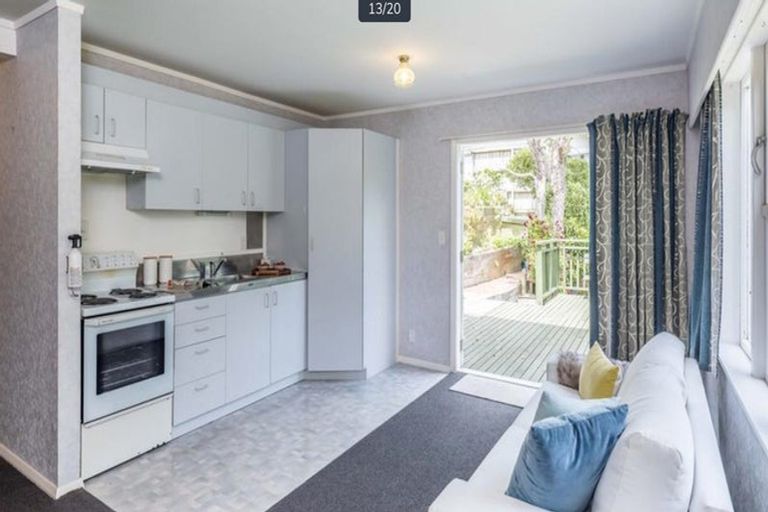 Photo of property in 33 Volga Street, Island Bay, Wellington, 6023