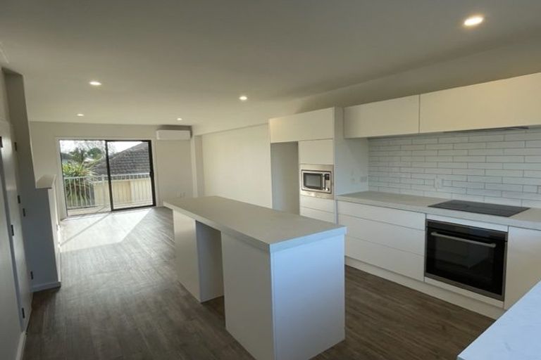 Photo of property in 2/208 Strickland Street, Sydenham, Christchurch, 8023