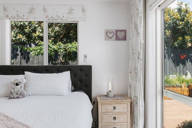 Photo of property in 73 Bert Wall Drive, Omokoroa, 3114