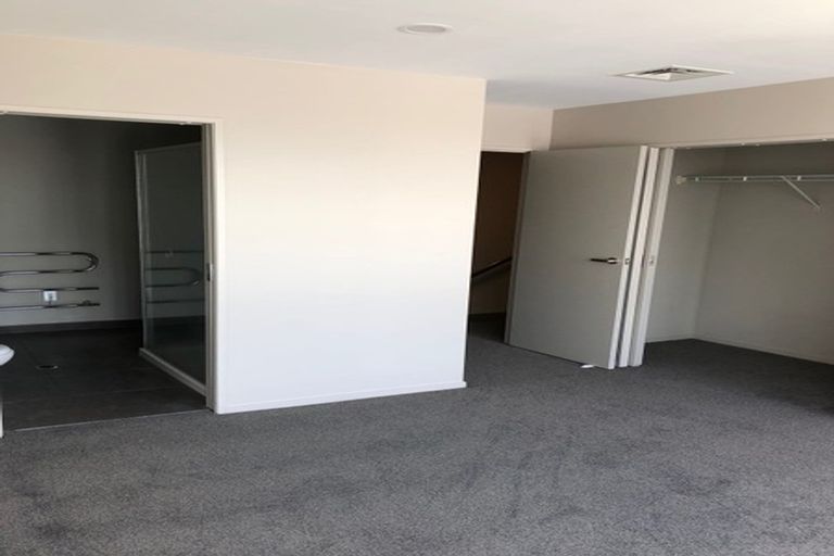 Photo of property in Shoal Haven Apartments, 112a/130 Anzac Street, Takapuna, Auckland, 0622