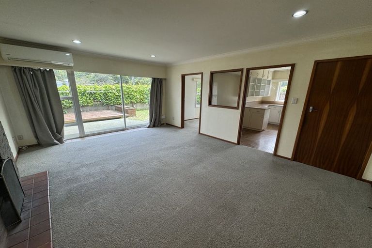 Photo of property in 84 Khandallah Road, Khandallah, Wellington, 6035