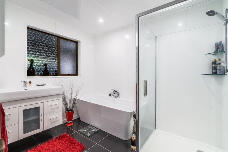 Photo of property in 139 Talbot Street, East Gore, Gore, 9771