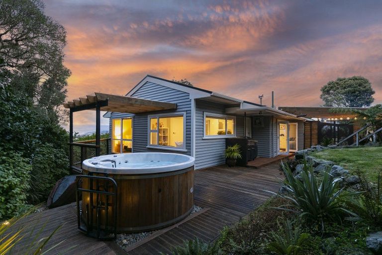 Photo of property in 66 Heke Street, Ngaio, Wellington, 6035