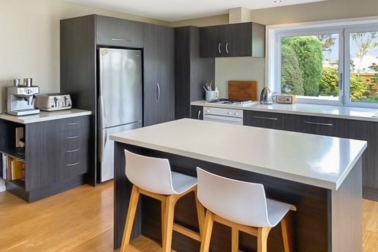 Photo of property in 30 Evesham Crescent, Spreydon, Christchurch, 8024