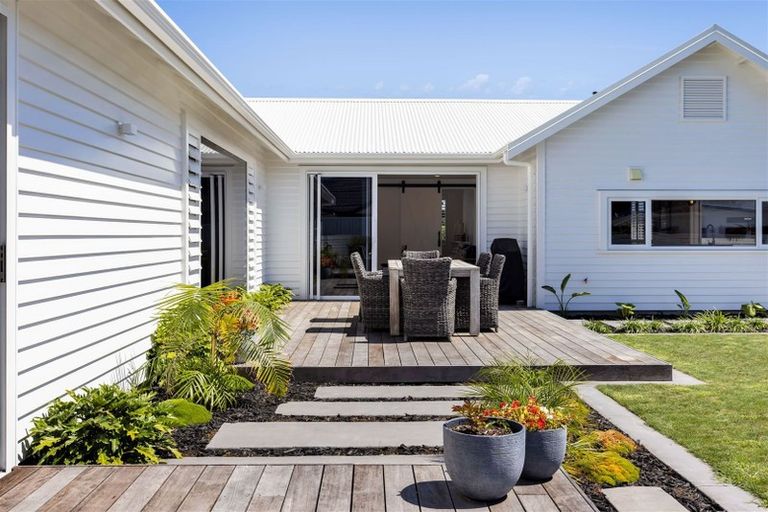 Photo of property in 30 Nadine Stanton Drive, Bell Block, New Plymouth, 4312