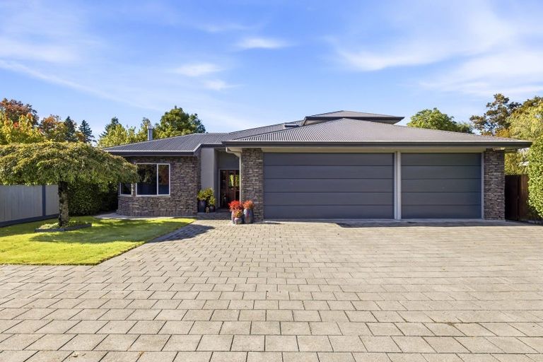 Photo of property in 71 Taupahi Road, Turangi, 3334