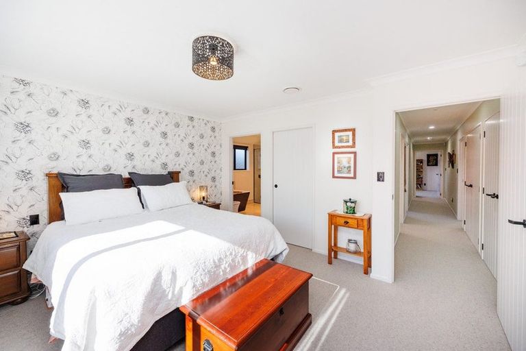 Photo of property in 166 Pharazyn Street, Feilding, 4702