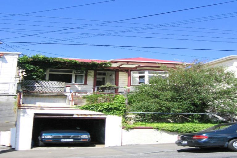 Photo of property in 135 Hanson Street, Newtown, Wellington, 6021