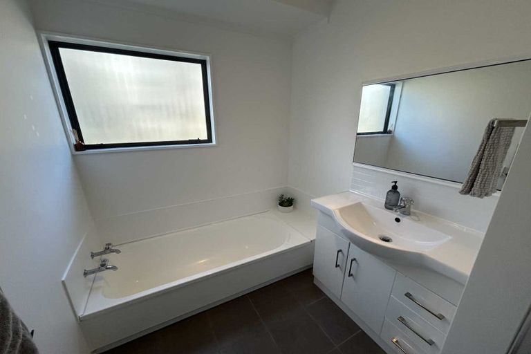 Photo of property in 6/1551 Great North Road, Waterview, Auckland, 1026