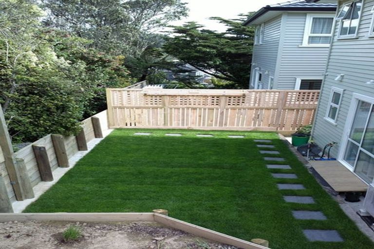 Photo of property in 52 Sheridan Terrace, Johnsonville, Wellington, 6037