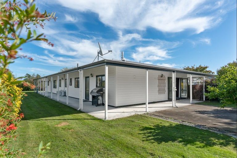 Photo of property in 4 Carrington Drive, Carterton, 5713