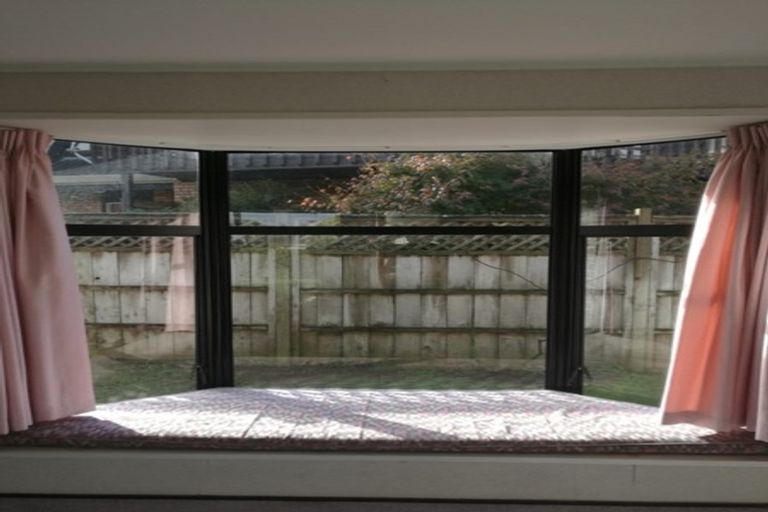 Photo of property in 12 Paulownia Place, Totara Heights, Auckland, 2105