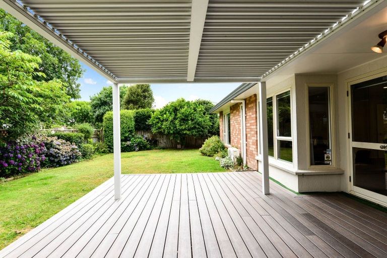 Photo of property in 10 Admiral Crescent, Flagstaff, Hamilton, 3210