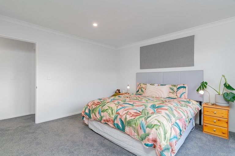 Photo of property in 4 Pierce Street, Marshland, Christchurch, 8083