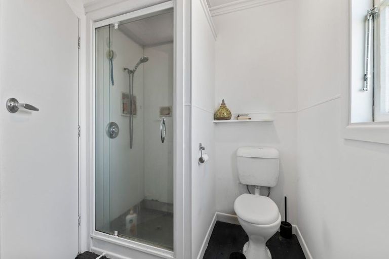 Photo of property in 44 Princess Street, Waitara, 4320