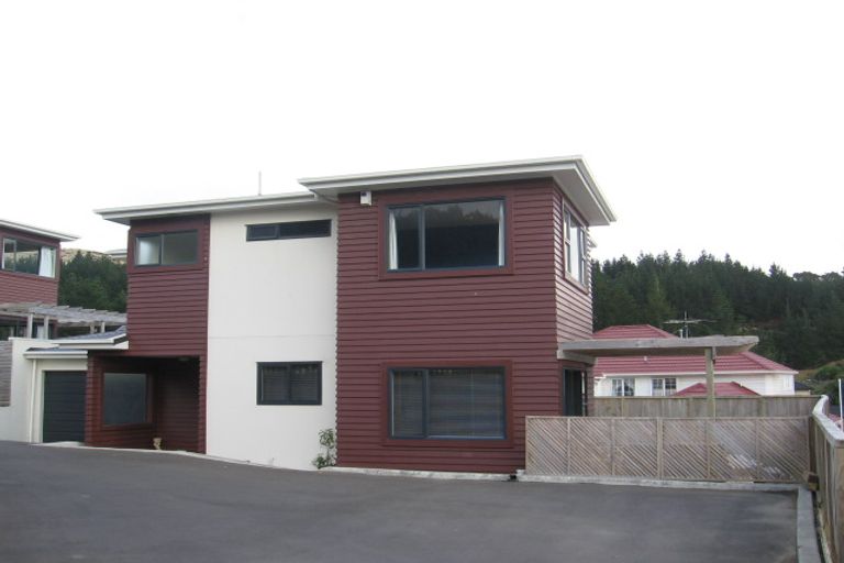 Photo of property in 4 Halewood Grove, Churton Park, Wellington, 6037