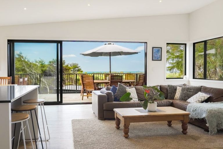 Photo of property in 3 Kereru Lane, Matata, 3194