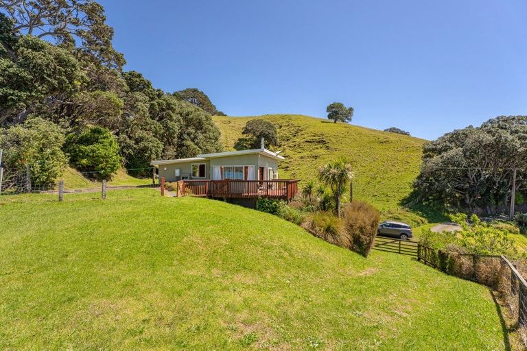 Photo of property in 50 Otautu Wharf Road, Colville, Coromandel, 3584