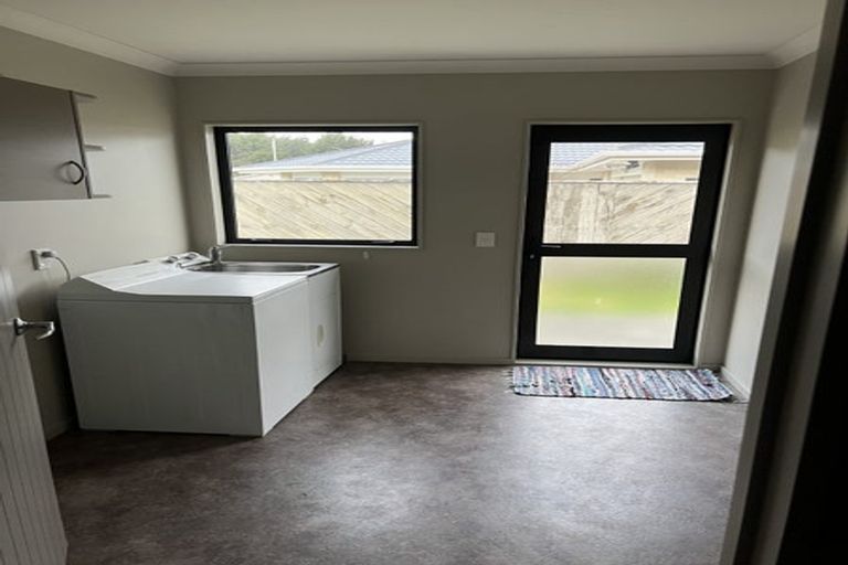 Photo of property in 5 Ferry Street, Foxton Beach, Foxton, 4815