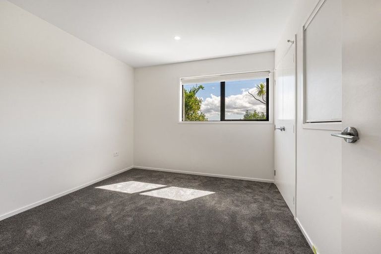 Photo of property in 5/59 Matipo Road, Te Atatu Peninsula, Auckland, 0610