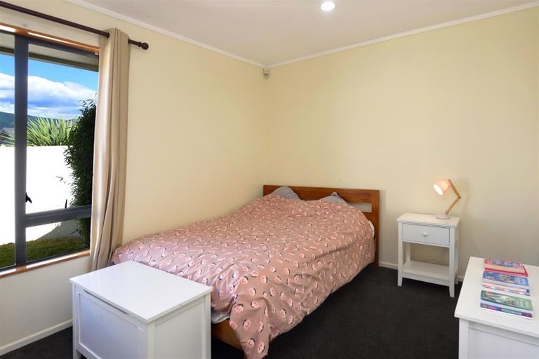 Photo of property in 20 Tyree Drive, Stoke, Nelson, 7011