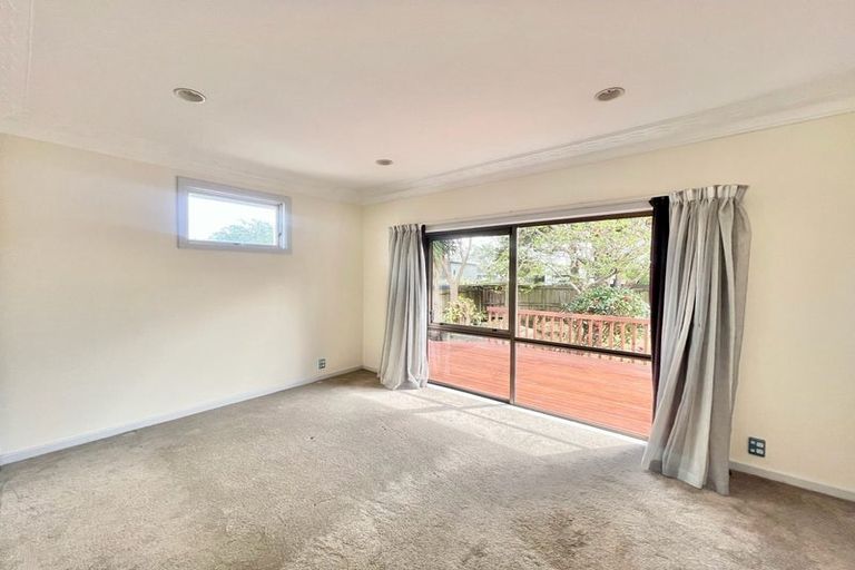 Photo of property in 6 Millen Avenue, Pakuranga, Auckland, 2010