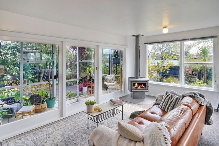 Photo of property in 17 Saffron Street, Bryndwr, Christchurch, 8053