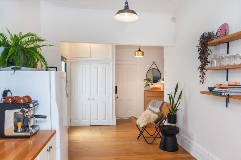 Photo of property in 45 Eversleigh Street, St Albans, Christchurch, 8014