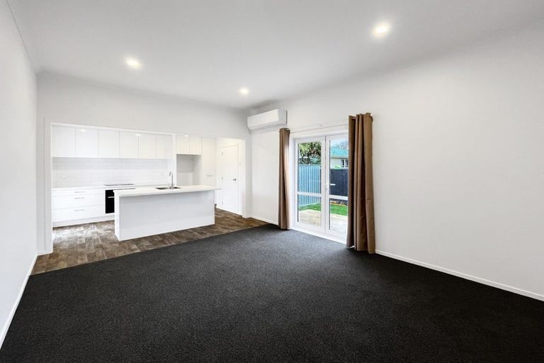 Photo of property in 27 Glasgow Street, Takaro, Palmerston North, 4412