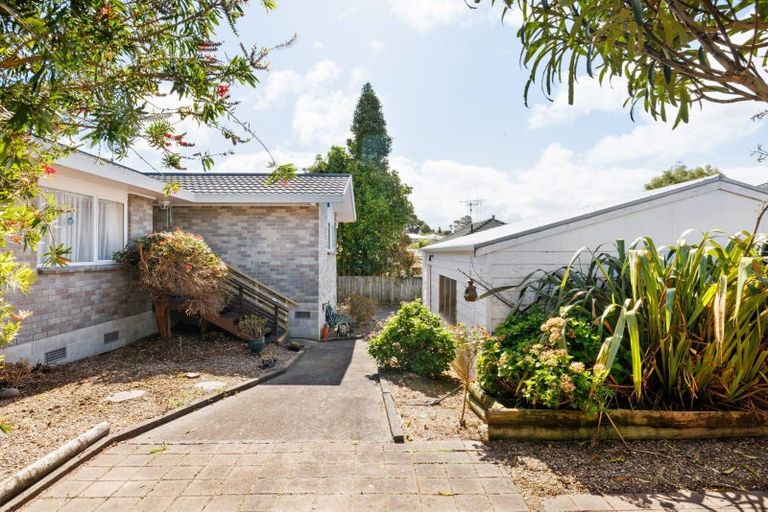 Photo of property in 23 Mitcham Avenue, Forest Lake, Hamilton, 3200