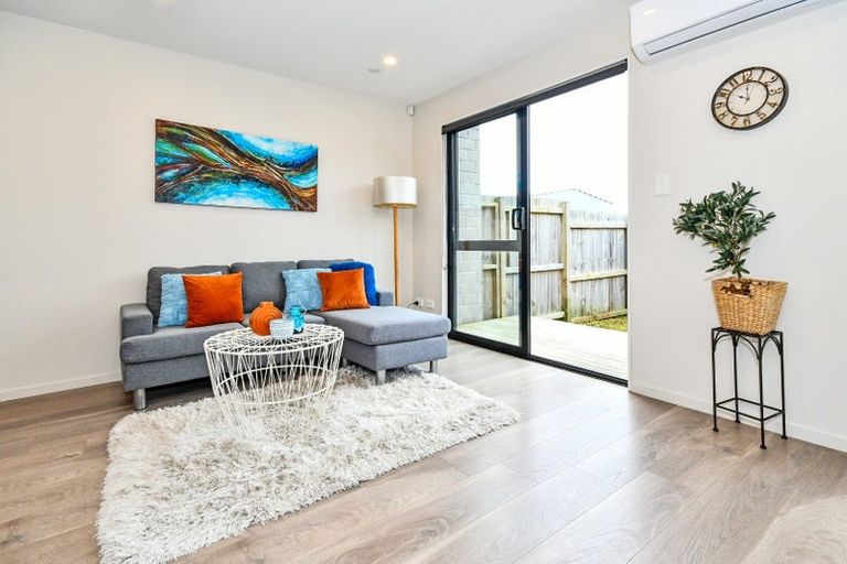 Photo of property in 4b Cronshaw Road, Karaka, Papakura, 2113