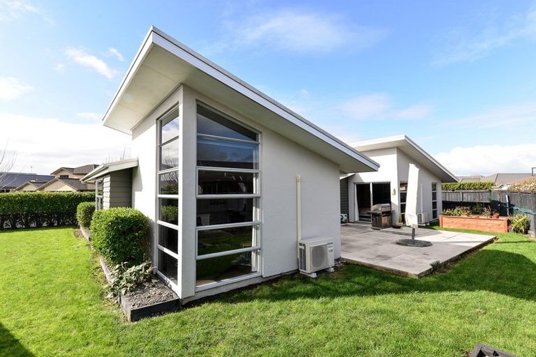 Photo of property in 19 Winslow Court, Huntington, Hamilton, 3210