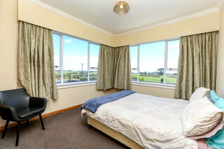 Photo of property in 377 Dover Road, Okato, New Plymouth, 4374