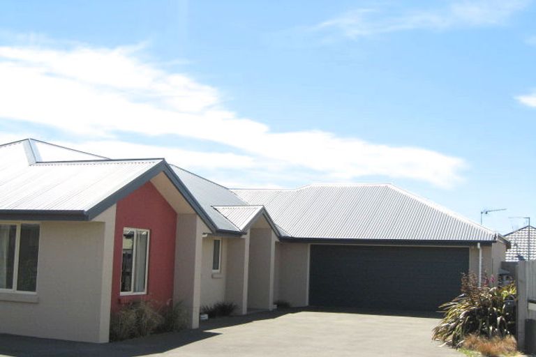 Photo of property in 9 Cordyline Place, Waimairi Beach, Christchurch, 8083