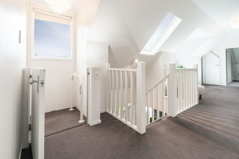 Photo of property in 64 Friend Street, Karori, Wellington, 6012