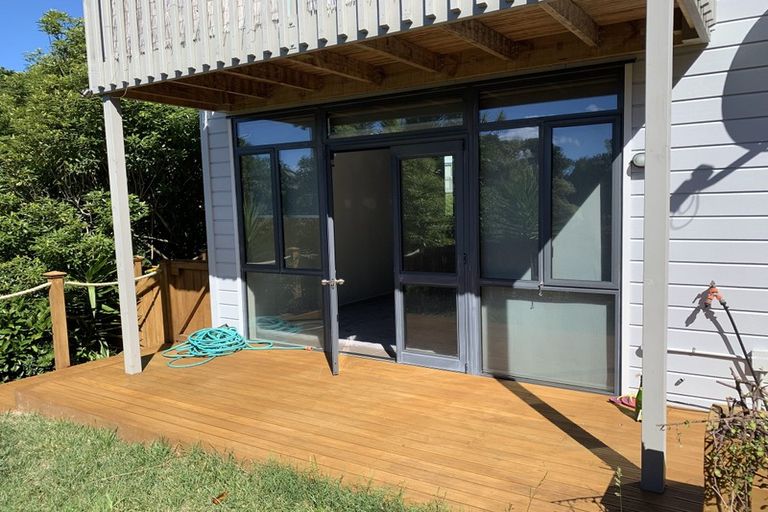 Photo of property in 4/3 Erewhon Place, Birkdale, Auckland, 0626