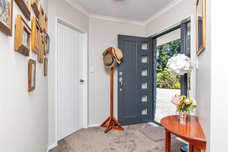 Photo of property in 388 Bidwills Cutting Road, Morison Bush, Greytown, 5794