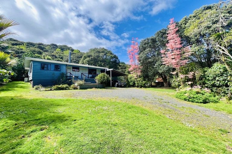 Photo of property in 275 Lillis Lane, Coromandel, 3506